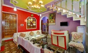 Nishat Lake view resorts Srinagar - Image 3