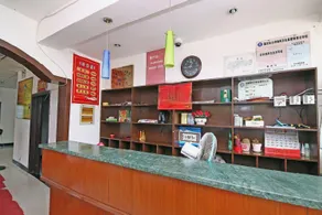 Wenhong Hotel - Image 3