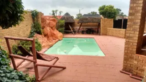 Lapeng Village Guesthouse - Image 3