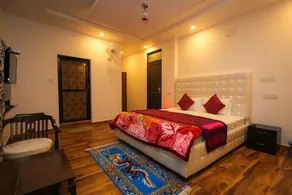 Hotel The Village Residency - Image 3