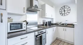 En-suite - Glasgow Riverside - Image 3