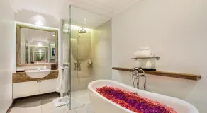 Villa Pantai Karang - Image 3