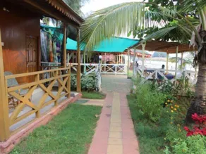 Sea Paradise Guest House - Image 5