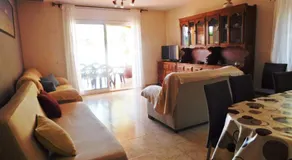 Agradable casa con piscina en Les Tres Cales - Image 2