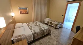 Hotel Mazzocchetti - Image 2