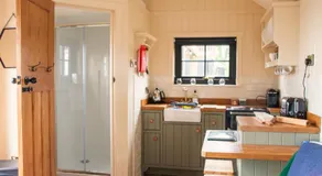The Shepherds Rests Luxury Glamping, Carnlough - Image 4