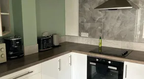 Milton House - Image 3