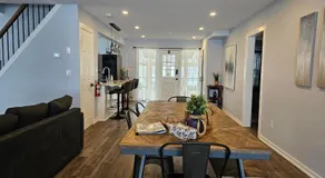 Casa Azul- Entire Lakefront Cottage with Hot Tub - Image 3