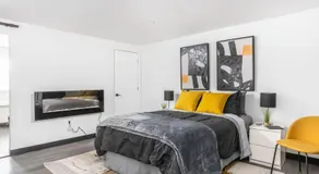 Luxurious Downtown Penthouse Great Views - Image 2