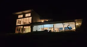 High-end Lake Arenal Villa surrounded by Nature - Image 5