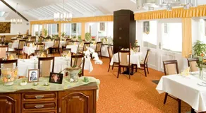 Hotel Burg Bollendorf - Image 4