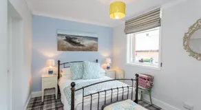 Beach Hideaway - Image 2