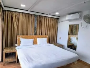 Shvas Island Resort - Image 4