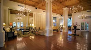 Palm Beach Hotel Petite Retreat 2 blocks to beach!! Historic Landmark - Image 4