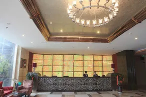 Bauhinia Hotel - Image 4