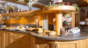 Hotel Tirol- Natural Idyll - Image 4