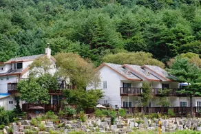 Pyeongchang Gyebang San Rodem Tree Pension - Image 5