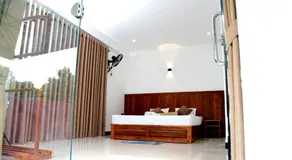 Liyon Hotel - Image 2