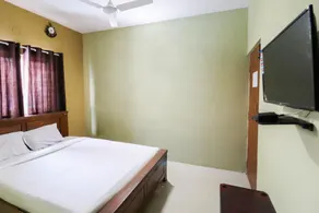 SPOT ON 40012 KRISHNA RESIDENCY - Image 2
