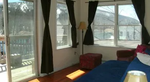 2-Story-TOWN-HOUSE-LOFT-Mt View / 6 BEDS / 9 sovplatser - Image 2