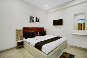 Hotel O by OYO The Taj bliss - Image 2