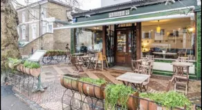 STUNNING GARDEN APARTMENT Central Exclusive Self Catering With Free Off Road Parking By Flat & Wiffi Beautifully Secluded 3 mins From All Amenities THIS IS A HOME NOT A HOTEL - Image 3