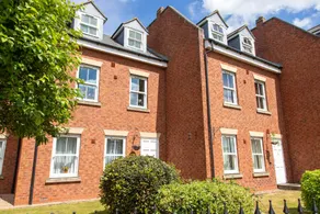 11 Crucible House | 2-Bed Apartment - Image 4