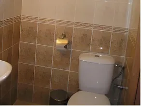 Nenchova Guest House - Image 2