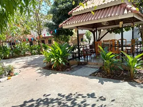 Erawan Guesthouse - Image 4