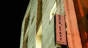 Back Stayz Hostel - Image 5
