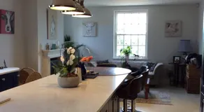 Beautiful farm house with dedicated sitting and media room for guest's use - Image 4