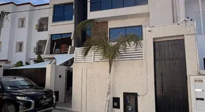 Appartement Luxe S2-900m-plage-Fibre-Smart TV-Parking privé - Image 4