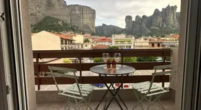 Meteora Gold and Glass - Image 2