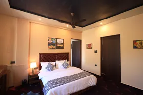 Hotel Corbett Cultures - Image 3