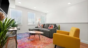 Boho Vibe Townhome King Bed Garage SLC - Image 4
