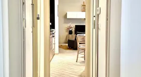 ReBeeApartments - apt 2 - Image 4
