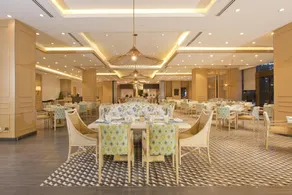 Taal Vista Hotel - Image 4
