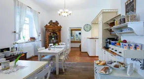 Loreta Hotel - Image 3