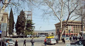 Check-In Hotel - Image 3