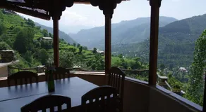 Orchard Huts - Image 5