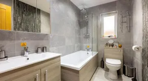 Settlers Lodge - Image 2