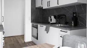 Luxury Sedda Bed, Nespresso, Netflix - Image 3