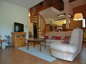 Villa a Le Boulou con Vista sulle Colline - Image 4