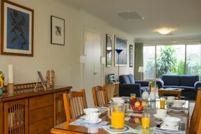 Bellevue Bed & Breakfast - Image 3