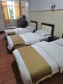 Huaxin Hotel - Image 2