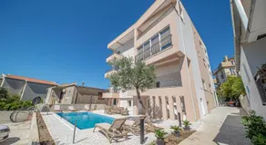 N&N Lux Guest house - Image 2