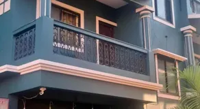 Green Building Deluxe 1BHK & 2BHK Apartment Ac WI-FI Viila - Image 4