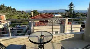 Giouli's Maison - Image 3