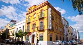 Hostal La Muralla - Image 4