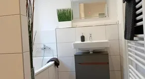 fambiwo - Top Ferienwohnung in sehr guter Lage - Image 2